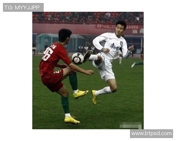 德布劳内如何凭借技术与视野在中场展现统治力的深度分析