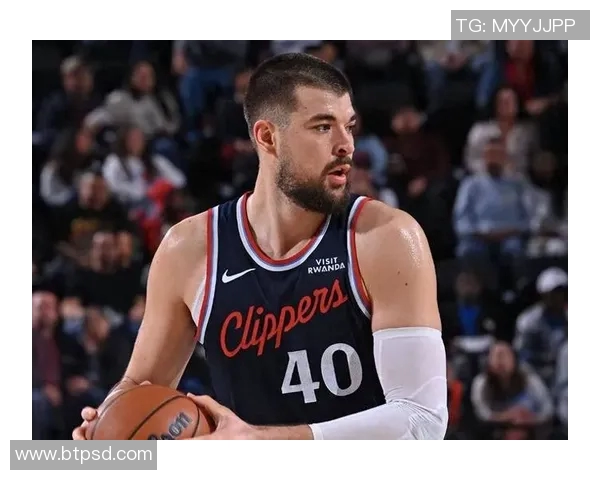 快船球星在比赛中受伤，备战计划受影响