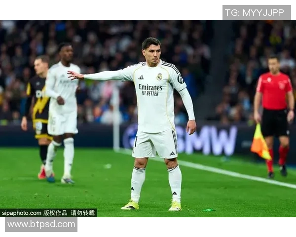 皇马主力中场受伤缺阵，对阵巴塞罗那的关键战将影响战局